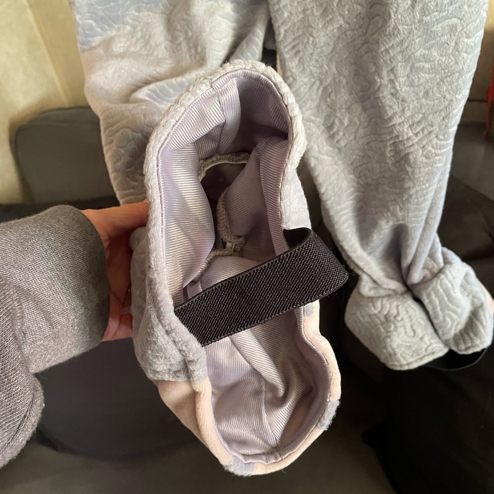 Disney Dumbo Costume - Picture 3 of 5